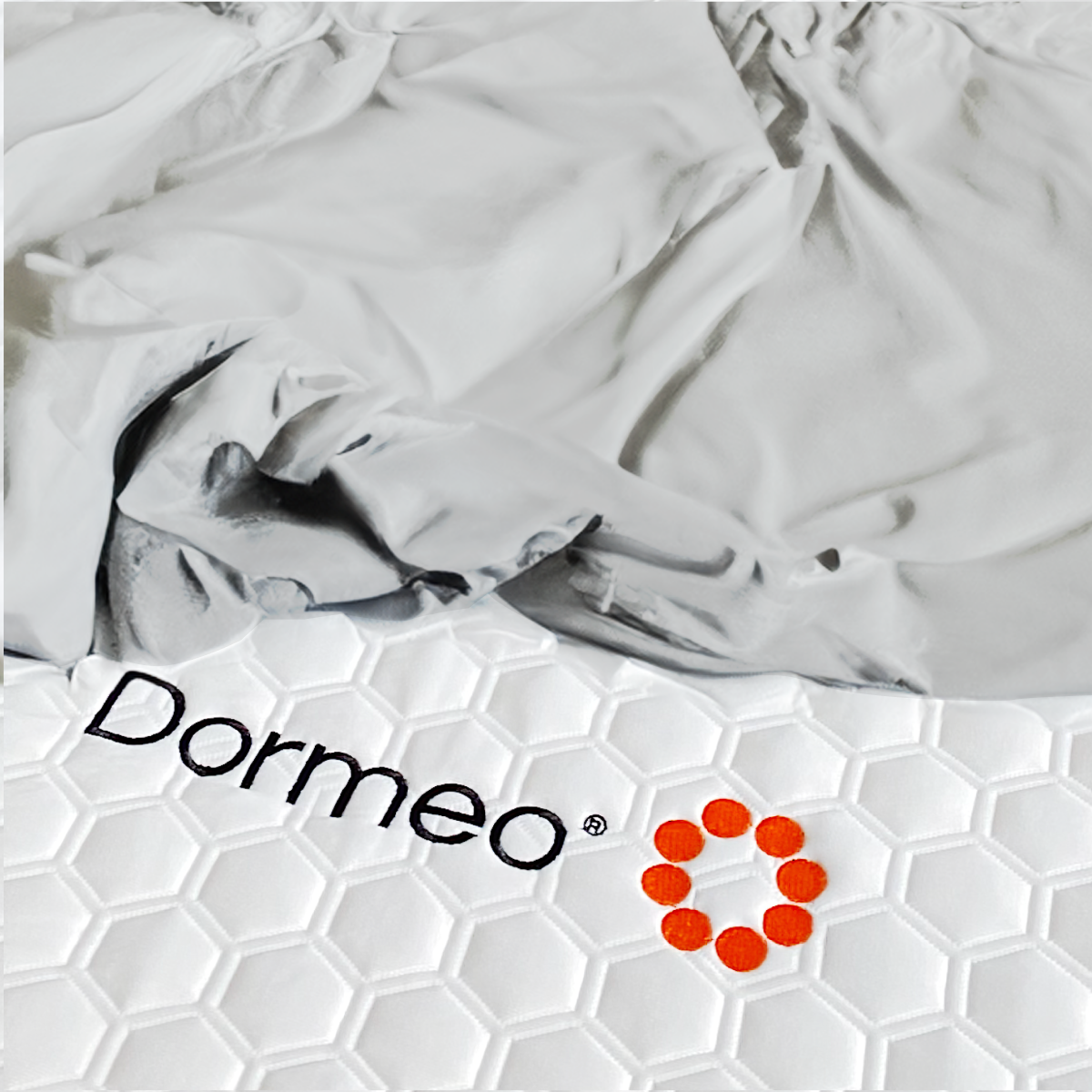 The SnowTek Premium Sheet Set by Dormeo® - 40% off